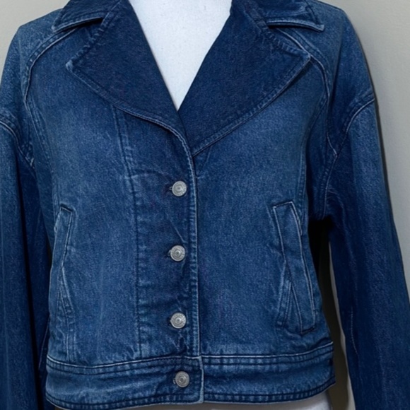 Free People || We the free Now or Never Dark Wash Cropped Denim Jacket Sz Small - Picture 11 of 13
